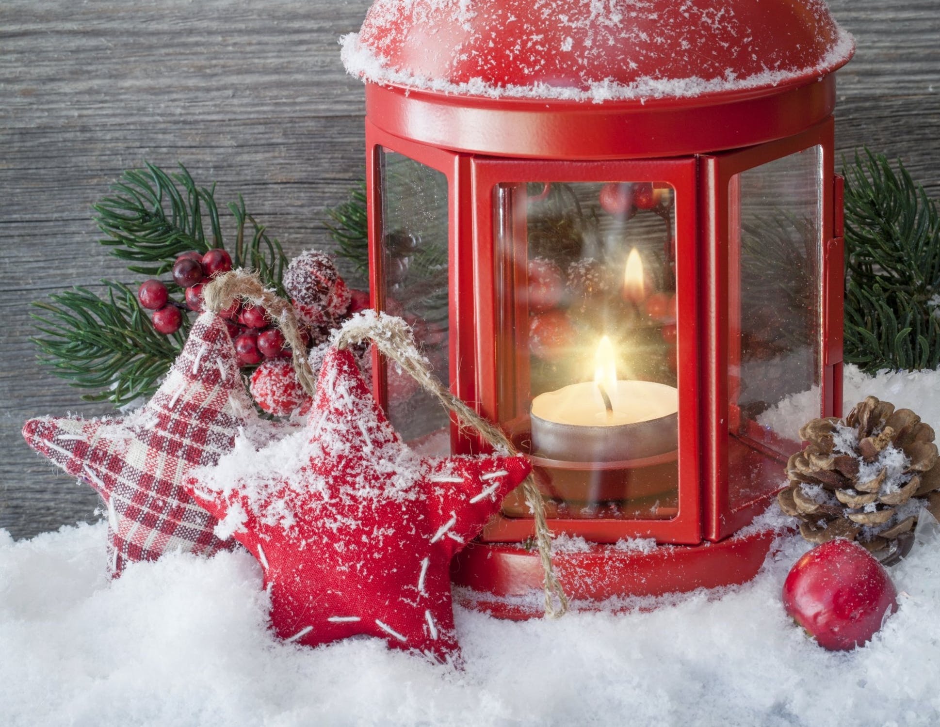 Το κόκκινο χρώμα φέρνει καλή τύχη! – 12 days of Christmas | 12 Ιδέες διακόσμησης #6